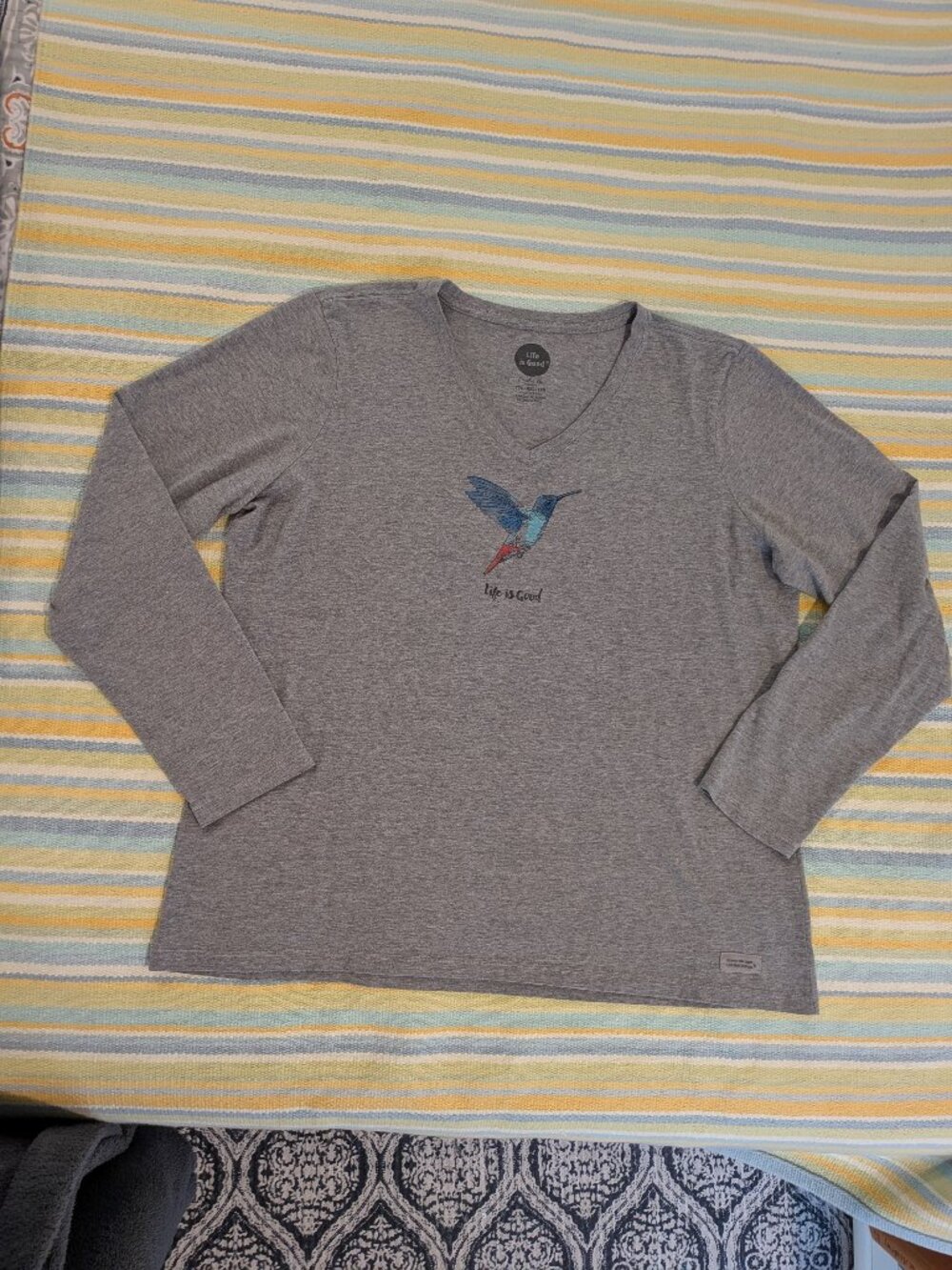 ⭐ Life is Good long sleeve Gray Crusher Tee Classic Fit Hummingbird XXL